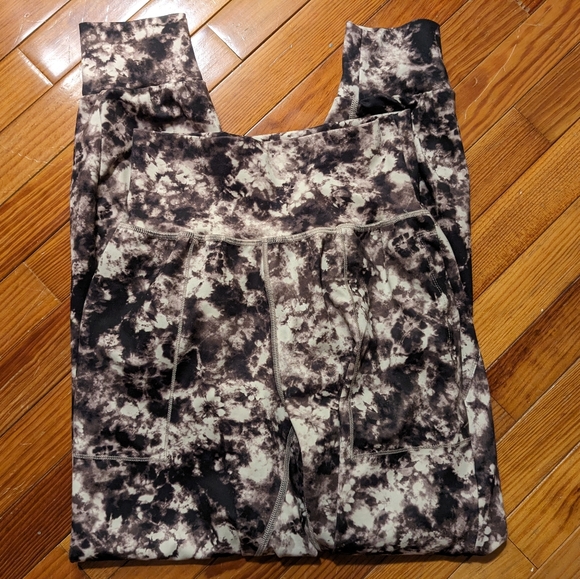 Athleta Black Floral Tie Dye Salutation Joggers XXS - Picture 2 of 8